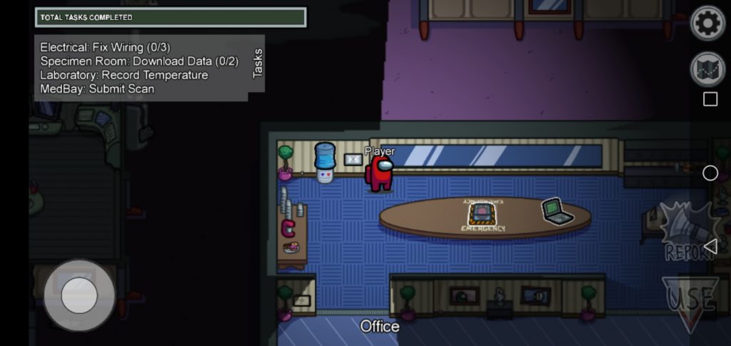 Screenshot of Among US All Pets and Skins Game